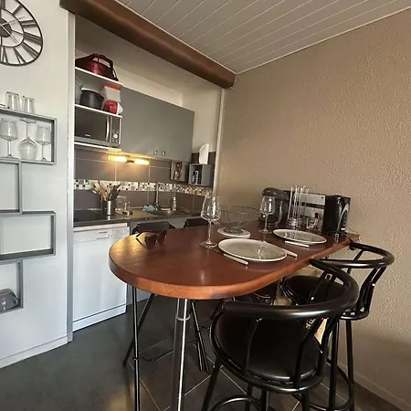 2 Pieces Ensoleille, Vue Sur Port, Proche - Cap D'agde - Fr-1-249-437 Apartment
